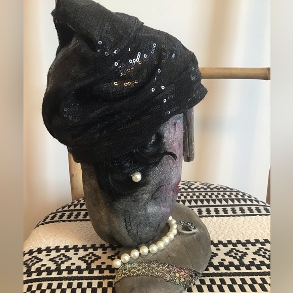 Driftwood bust. Very unique, handmade piece. - Picture 4 of 9